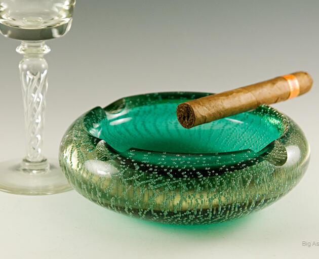 Beautiful Vintage Italian Art Glass Ashtray