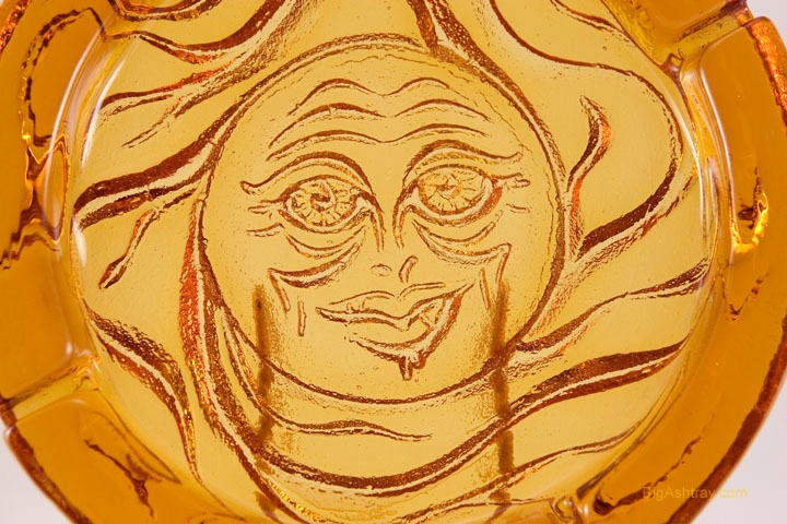 Huge Blenko Glass Sun Face Heavy Patio Ashtray - Image 4