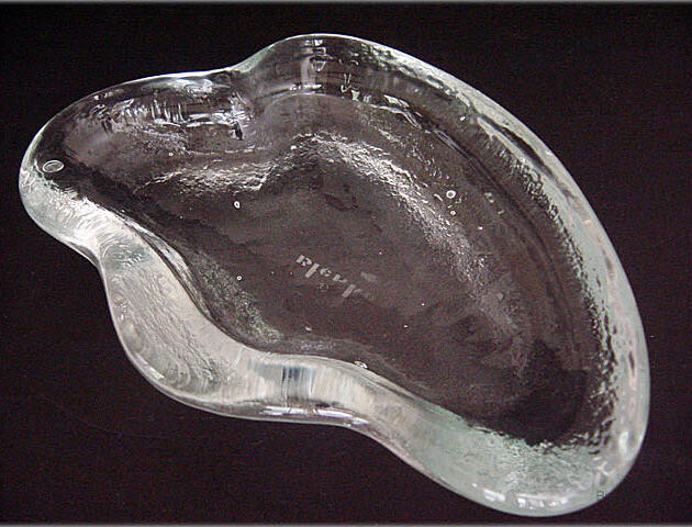 Blenko Art Glass Clam Shell with 1959 Acid Etch Mark