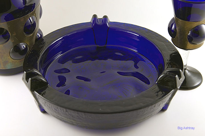 Blenko Oriental Cobalt Blue Massive Party Ashtray