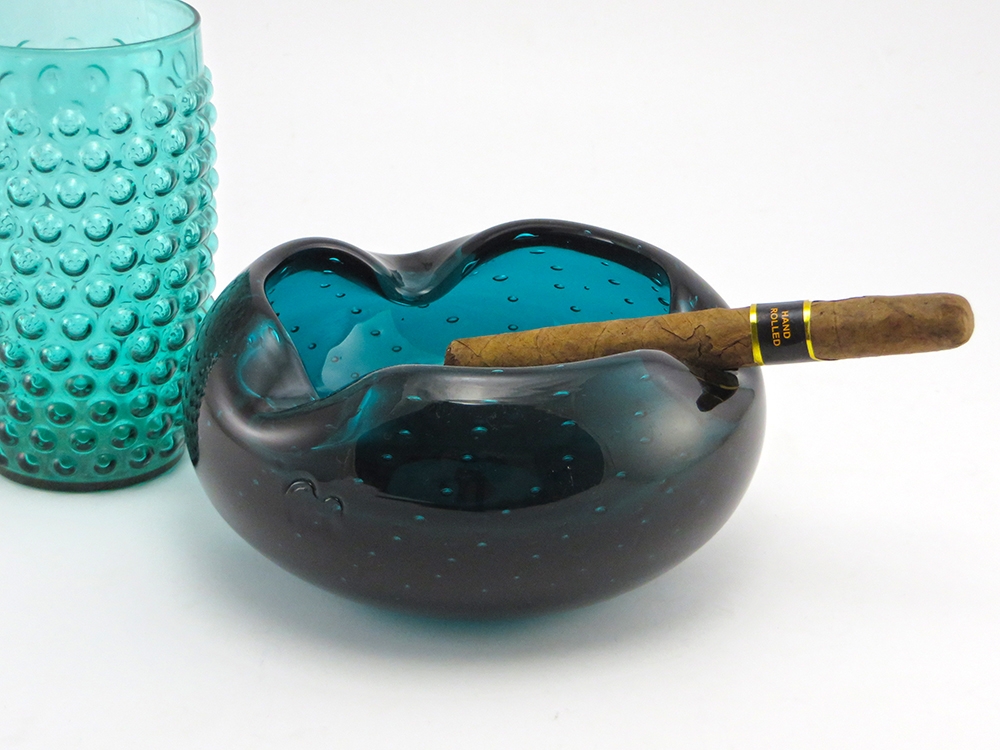 Big Vintage Cigar Ashtray by Blenko in Rare Peacock Color