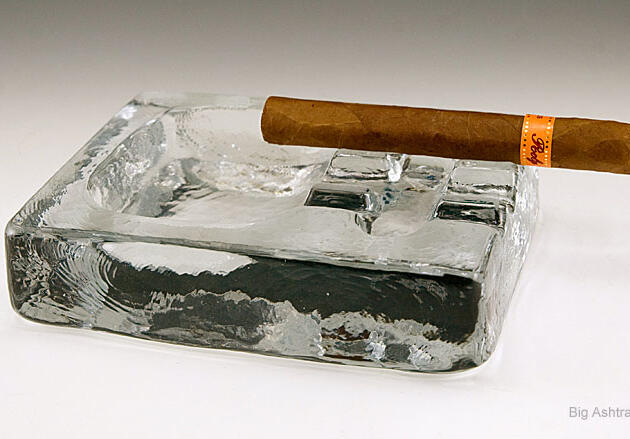 Blenko for Thompson of Tampa Vintage Cigar Ashtray