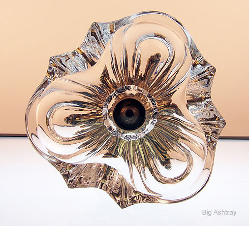Cambridge Cascade Gilt Foot Tapper Ashtray