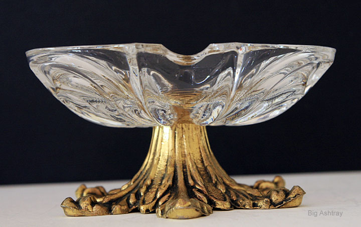 Cambridge Cascade Gilt Foot Tapper Ashtray - Image 2