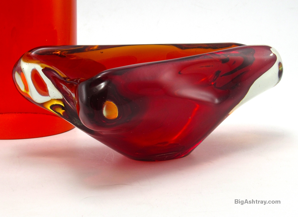 Murano Art Glass Mid 20th Century Cased Glass Cigar Bowl - Image 2