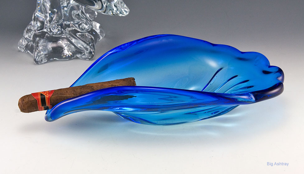 Beach Home Decor Art Glass Ashtray - Image 2