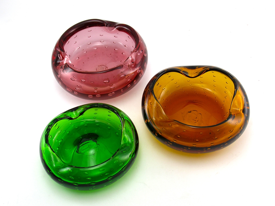 Blenko Art Glass Mid-Century Modern Ashtray in Honey - Image 6