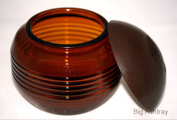 Cigar Tobacco Herb Bakelite Humidor