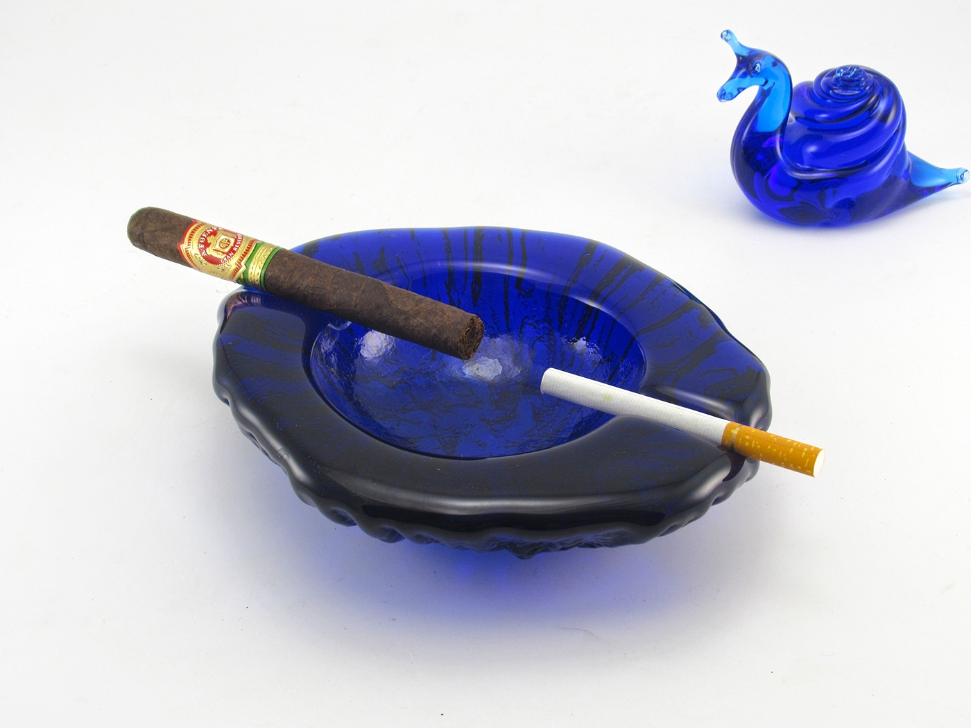 Cobalt Blue Glass Ashtray Blenko Lava Retro Modern - Image 4