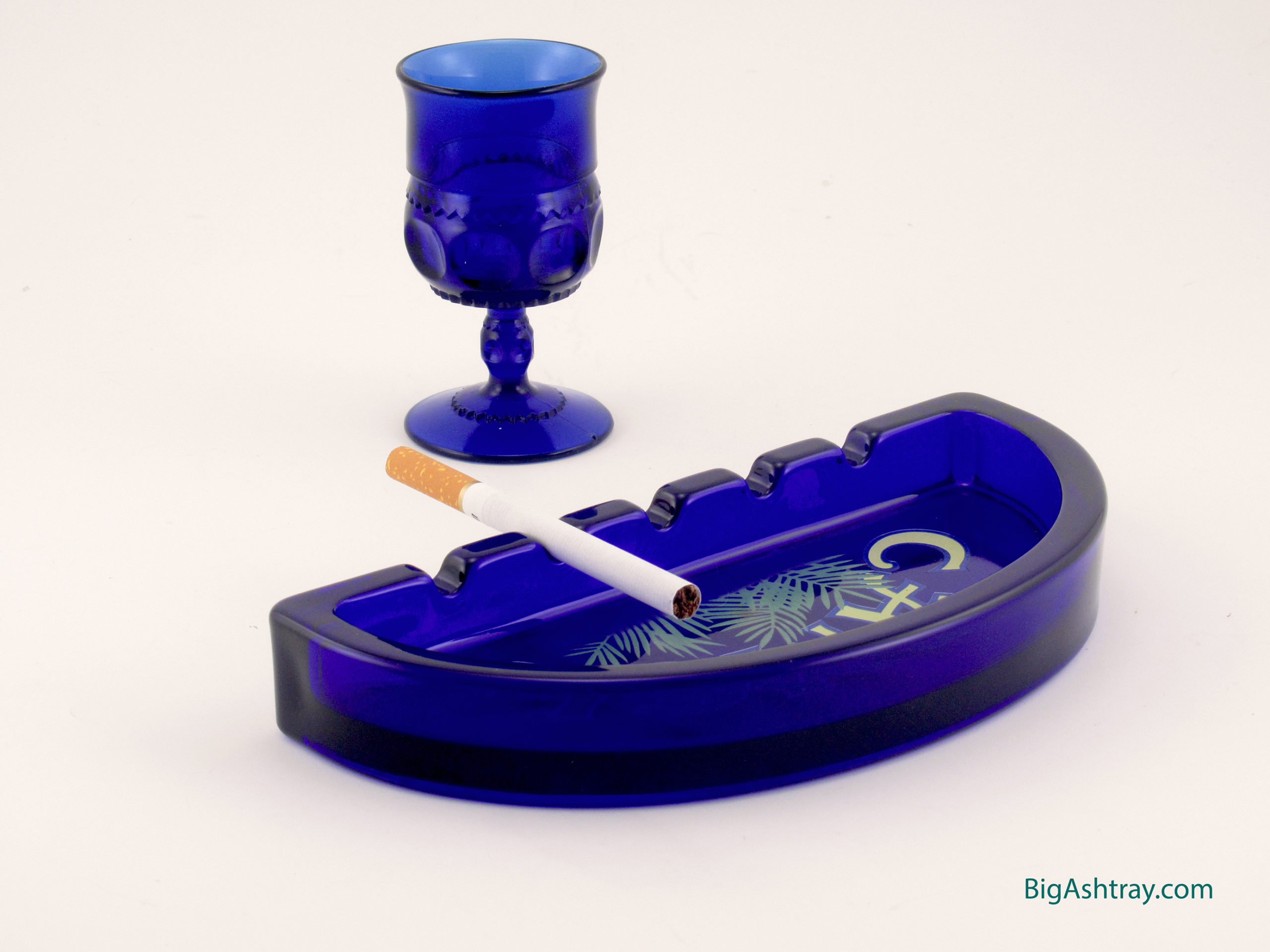Large Camel Brand Ashtray Cobalt Blue Glass - Image 3
