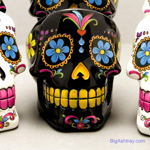 Day of the Dead Head Skull Ashtrays