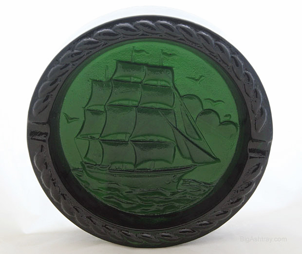 Fenton Art Glass Rose pattern ashtray from the 1960s - Image 7