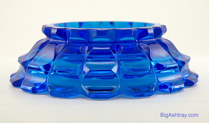 Fenton Art Glass Blue Valencia Multi-Use Ashtray - Image 3