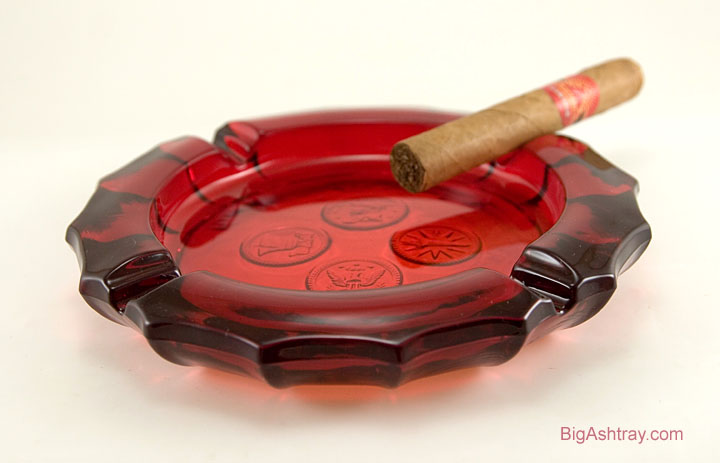 Fostoria Coin Glass Dual-Size Rest Ashtray in Ruby - Image 3