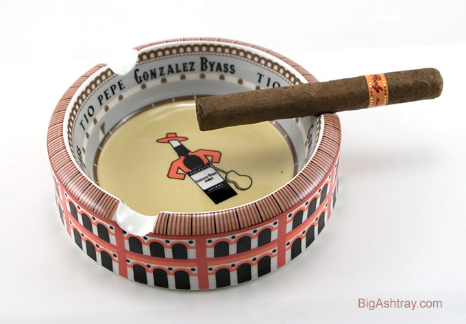 Gonzalez Byass Bullfight Arena Cigar Ashtray