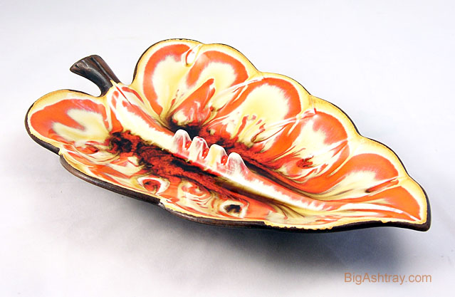 Hawaiian Leaf Organic Ashtray by Treasure Craft - Image 2