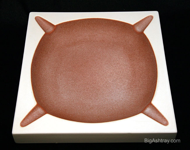 Hyalyn Porcelain Minimalist Eames Era Ashtray - Image 2
