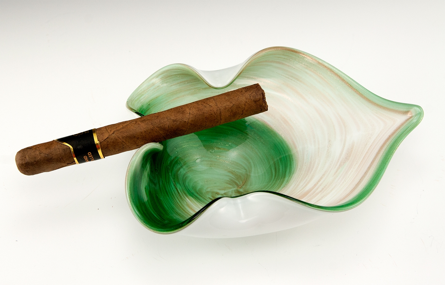 Murano Art Glass Ashtray with Copper Aventurine - Image 4
