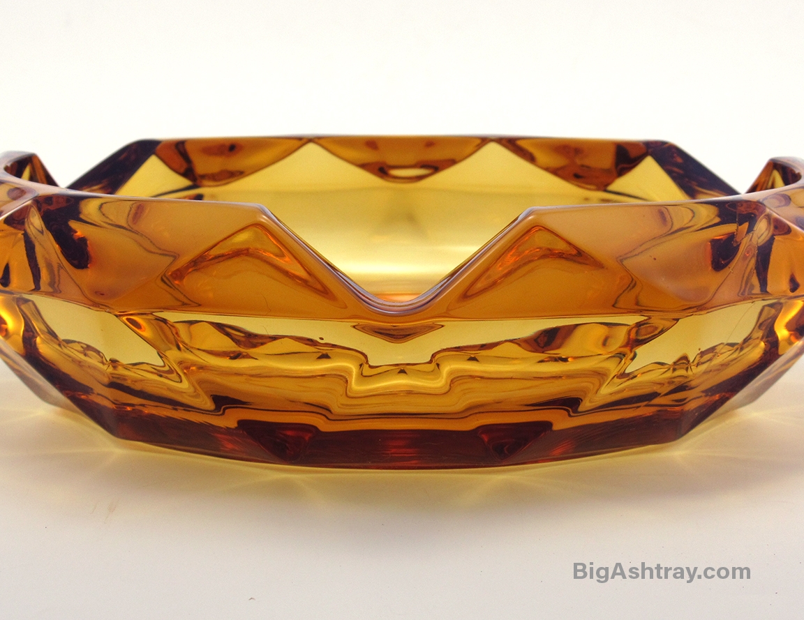 Large Cigar Ashtray Vintage Amber Glass by Viking USA - Image 3