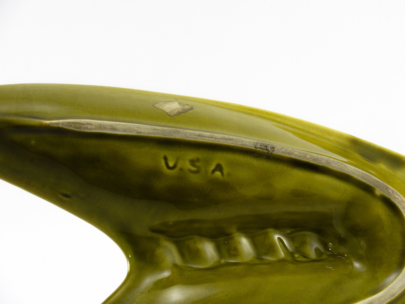 Mid-Century Modern Boomerang Ashtray Made in the U.S.A. - Image 4