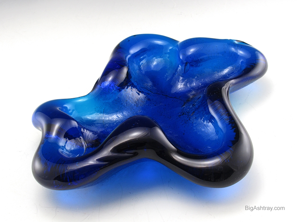 Blenko Art Glass Amoeba Shaped Smoking Accessory - Image 2