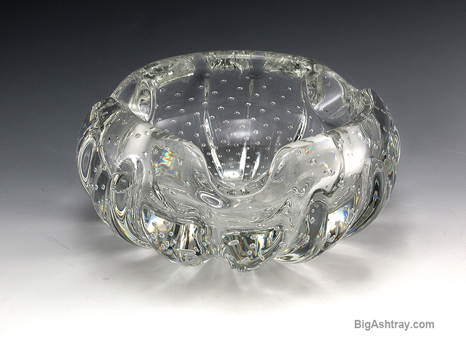 Luxury Blown Crystal Cigar Ashtray with Internal Bubbles - Image 4