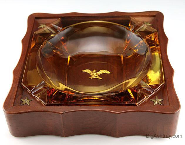 Mid-Century Patriotic Ashtray by American Woodcraft