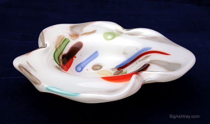 Murano Art Glass Cased Lattimo and Cane Wide Rim Bowl - Image 2