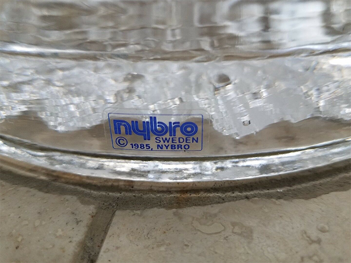 Big Pukeberg Glasbruk Swedish Ice Crystal Ashtrays Set of Two - Image 7