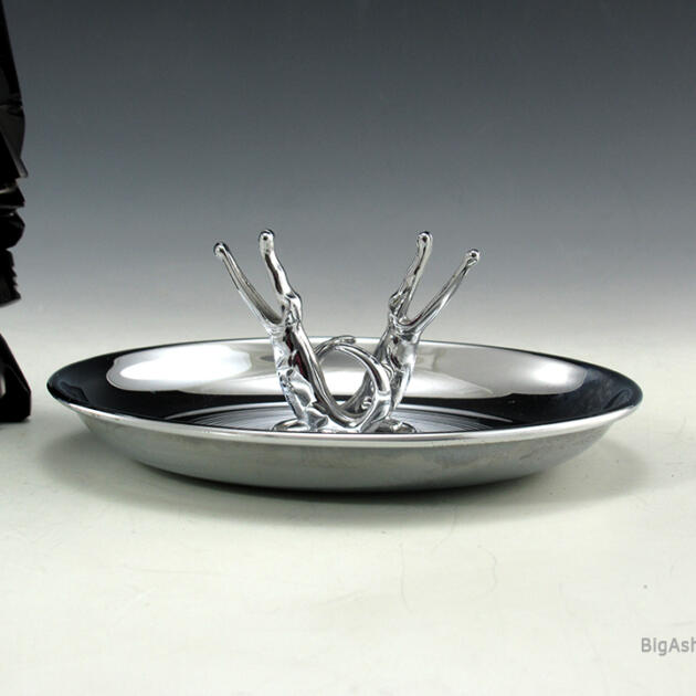 Vintage Alligator Pincherette Ashtray by Hamilton U.S.A.