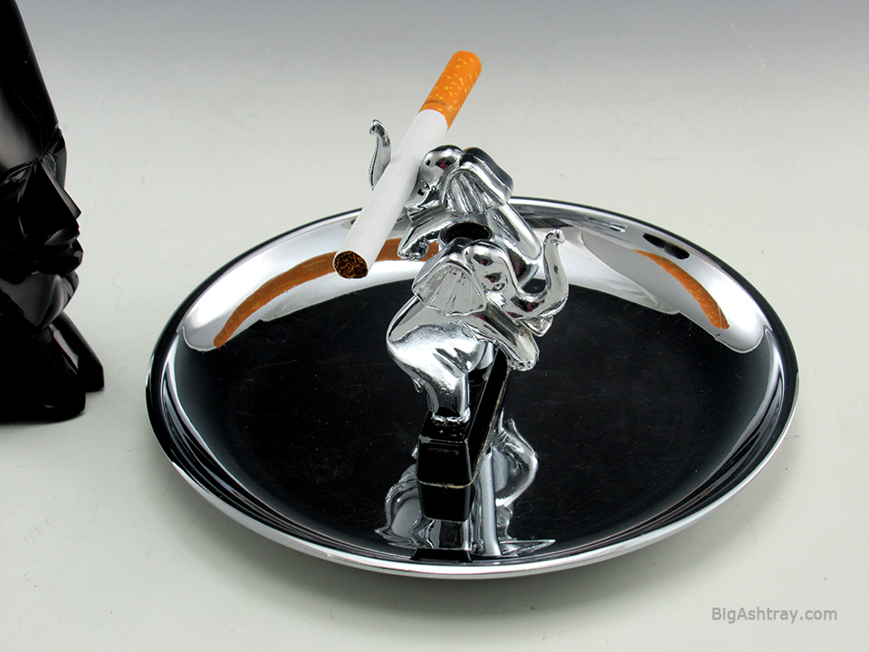Original Hamilton Pincherette Elephant Snuffer Ashtray - Image 2