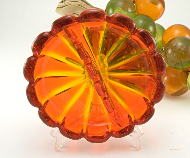 Retro Glass Ashtray in Persimmon by Viking Art Glass