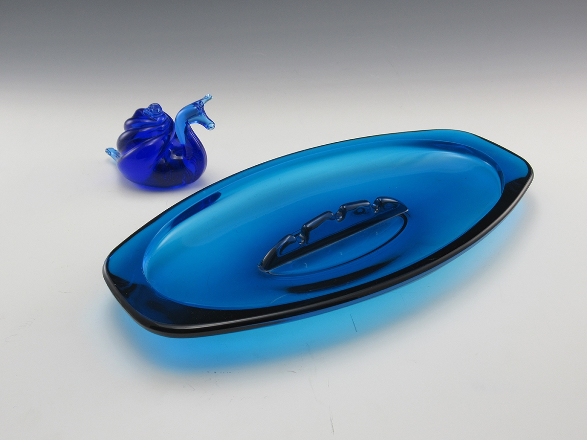 Retro Party Ashtray in Bluenique by Viking Art Glass - Image 3