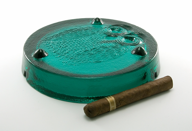 Huge Peacock Blue Ghost Owl Ashtray by Blenko - Image 3