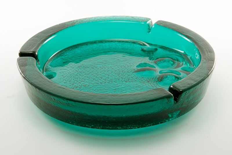 Huge Peacock Blue Ghost Owl Ashtray by Blenko - Image 2