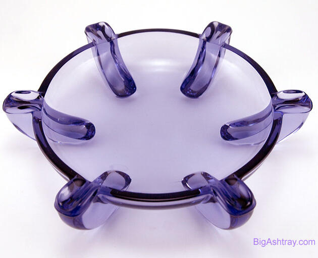 Rare Mid-Century Art Glass Pilot Cigar Ashtray