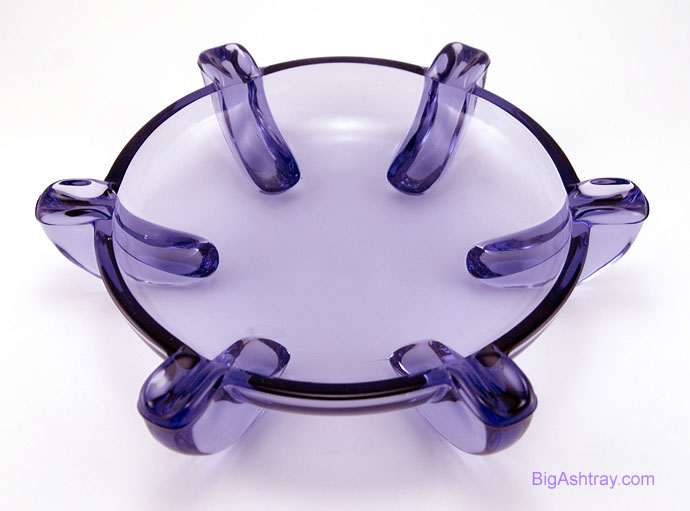 Rare Mid-Century Art Glass Pilot Cigar Ashtray