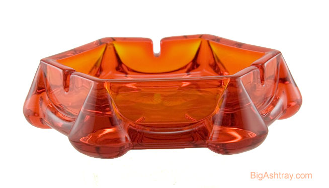Retro Mod Vintage Art Glass Ashtray in Persimmon - Image 3