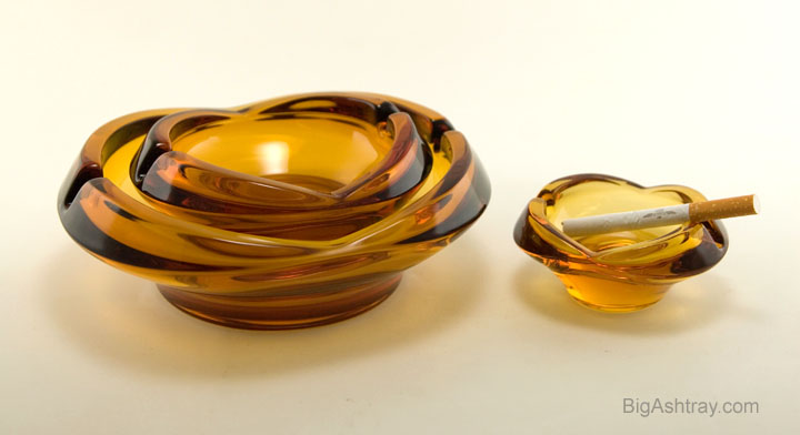 Retro Modern Amber Glass Stacking Ashtrays - Image 3