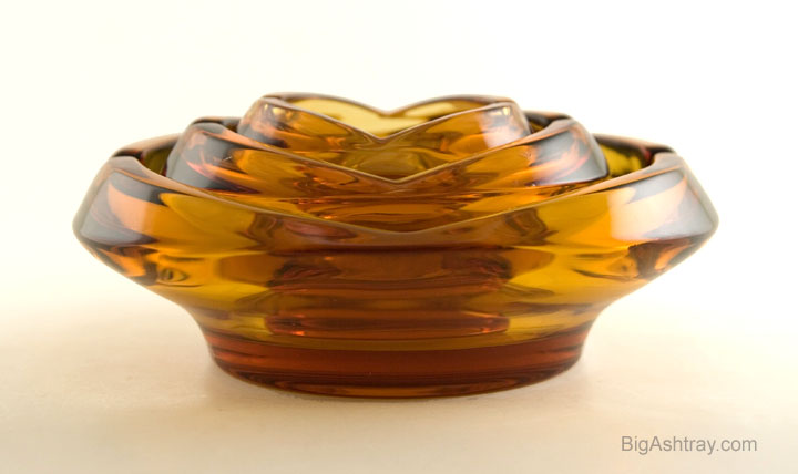 Retro Modern Amber Glass Stacking Ashtrays - Image 2