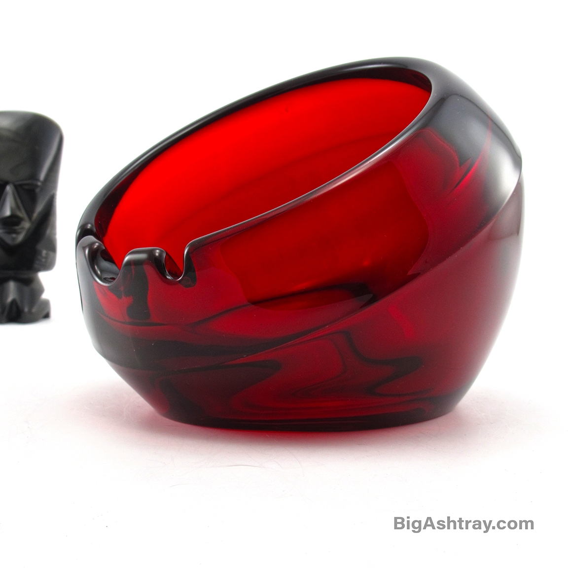 Big Ashtray Orb in Ruby by Viking Art Glass Vintage USA - Image 2