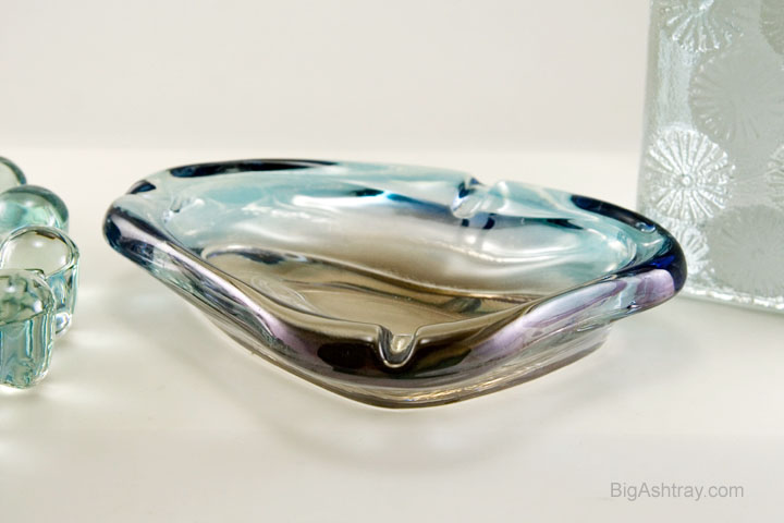 Retro Swedish Modern Lustre Ashtray - Image 3