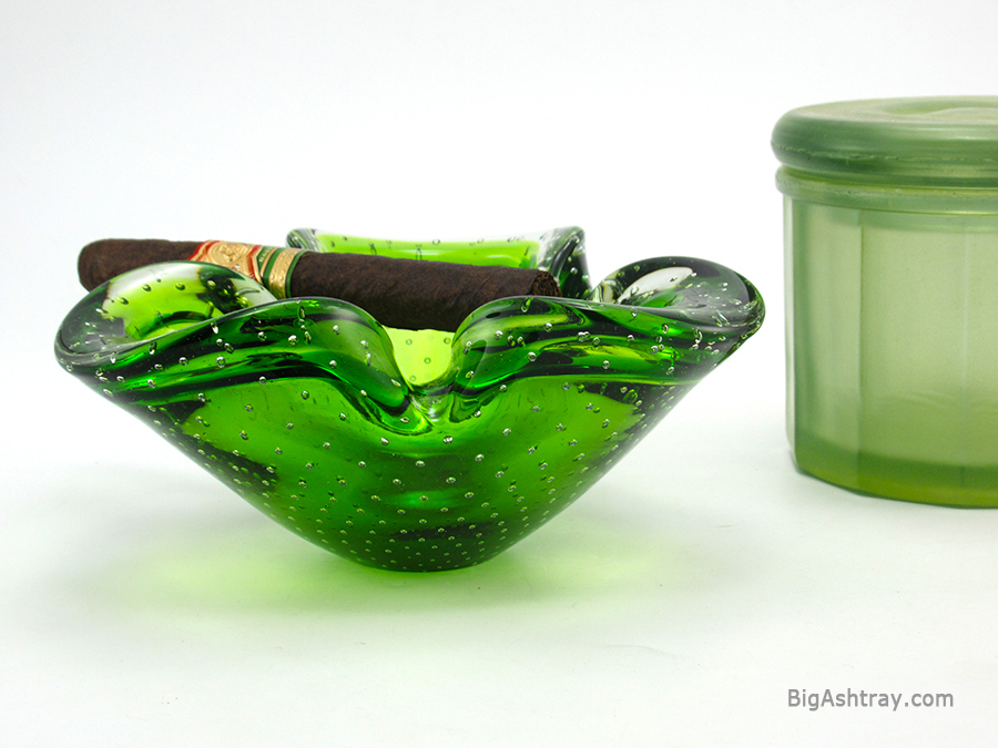 Murano Cased Glass Ashtray with Concentric Bubbles - Image 2