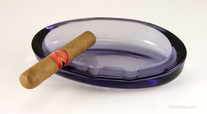 Thistle Ellipse Smoking Ashtray by Viking Art Glass 1960s - Image 2