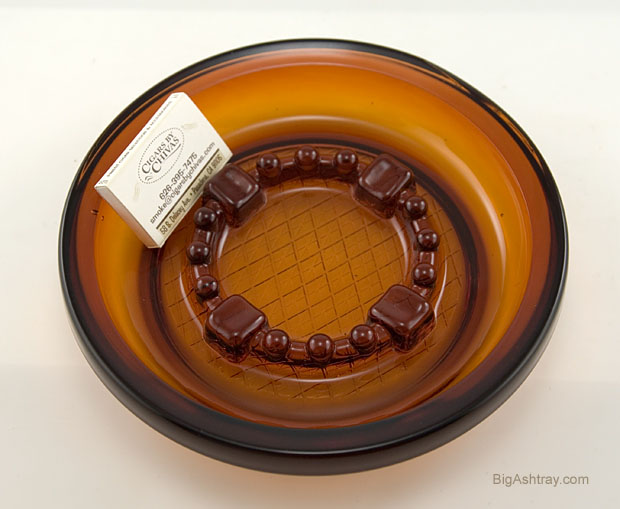 Tobacco Brown Antique Glass Ashtray - Image 2