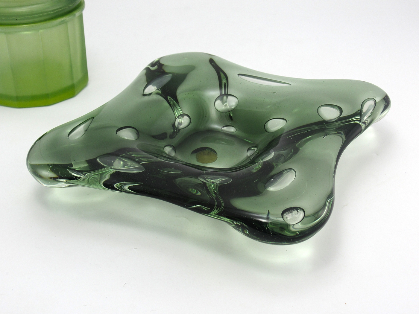 Art Glass Ash Bowl Mid-Century Murano Toso Label - Image 3