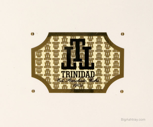 Trinidad Cuba Cigar Ashtray in Porcelain and Gold - Image 3