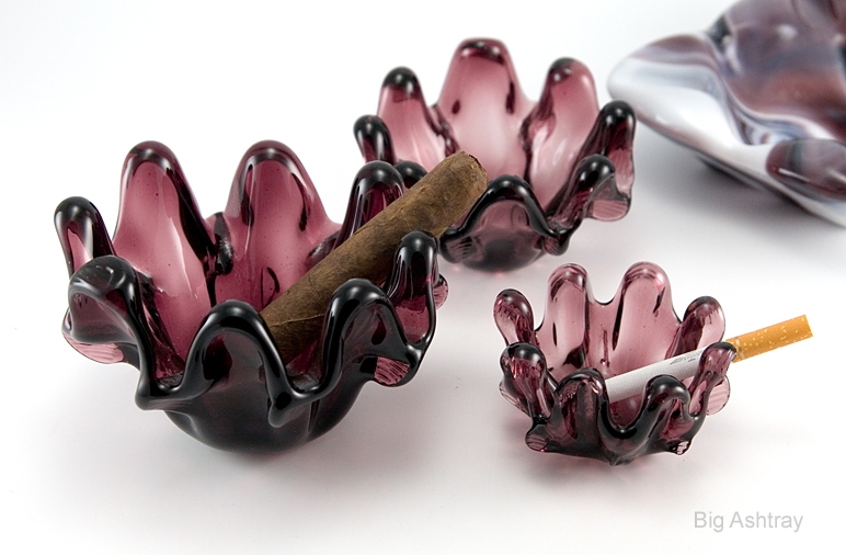 Italian Art Glass Amethyst Stacking Bowl Ashtrays - Image 5