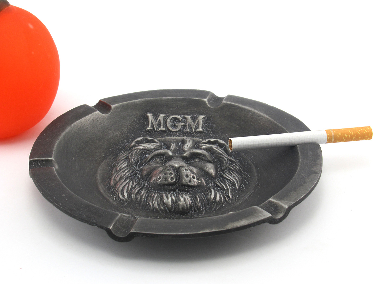 Vintage MGM Studios Lion Head Ashtray in Pewter - Image 3