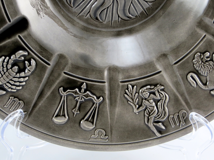 Vintage Zodiac Ashtray Hand-Made Pottery Great Detail - Image 4